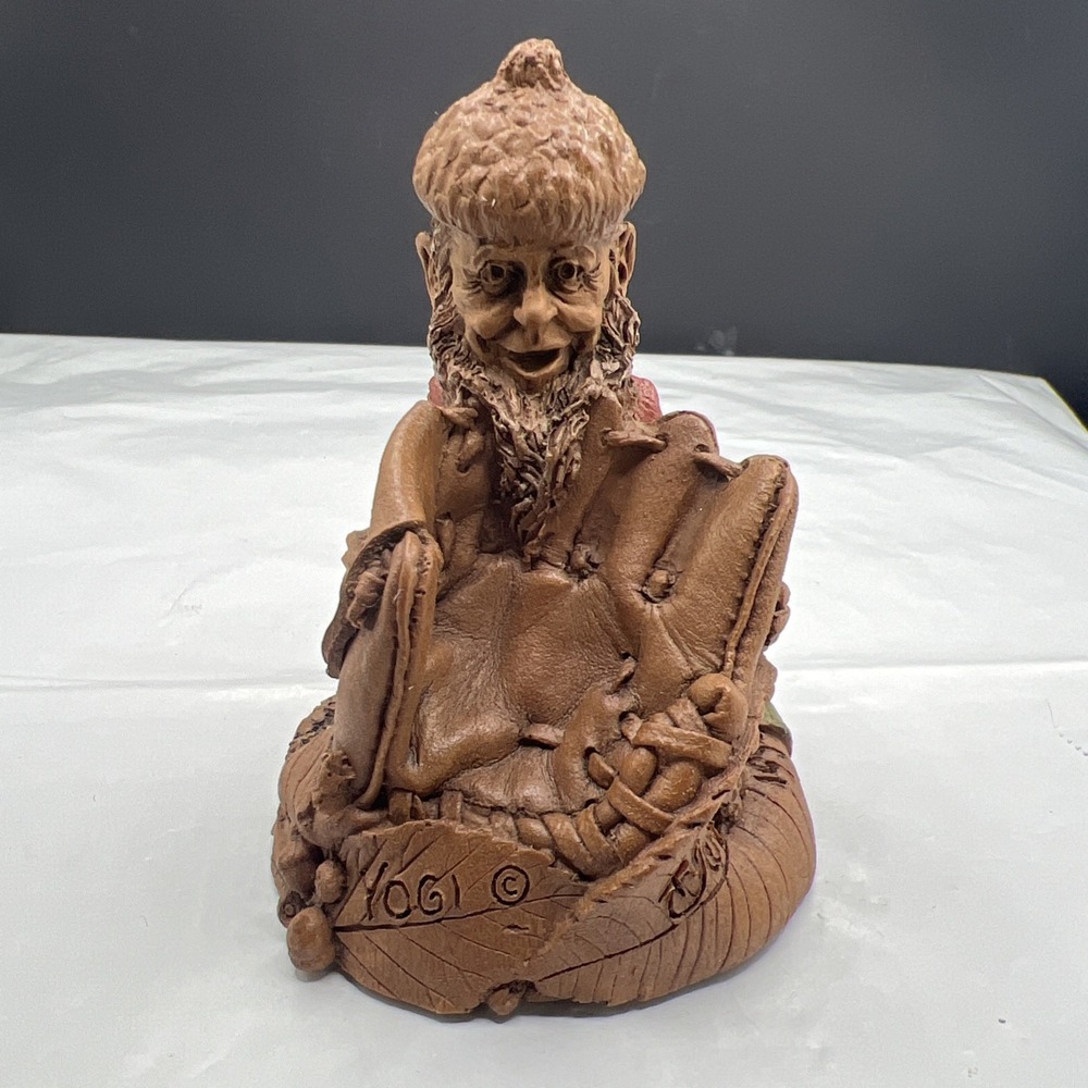 1991 Tom Clark Gnome Yogi Baseball Catcher Figurine Cairn Studios Vintage 3.75"